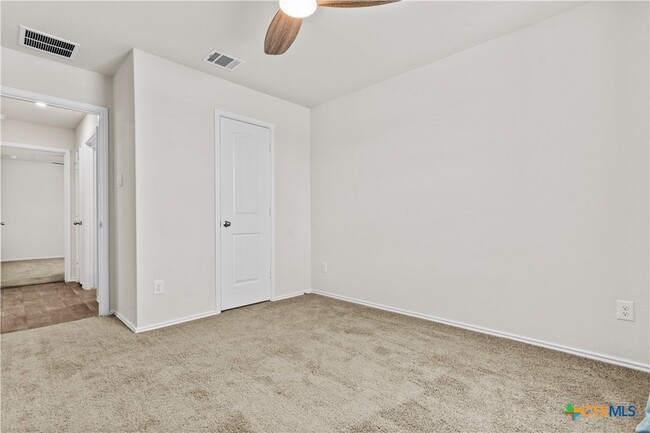 Building Photo - 109 Half Moon Ct