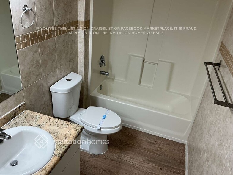 Building Photo - 1065 Guild St