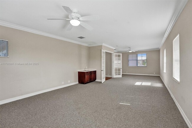 Building Photo - 7607 NW 127th Manor