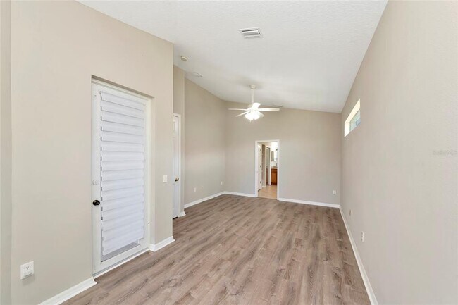 Building Photo - 12079 Aster Ave