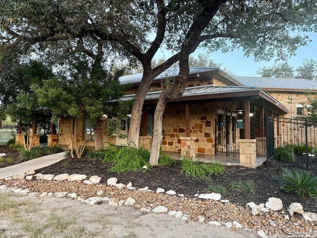 Building Photo - 12606 Texas Gold