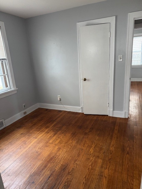 Building Photo - 7406 Wentworth Ave