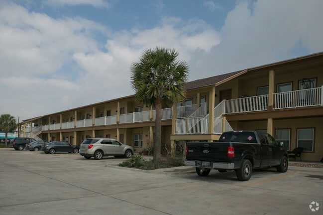 Building Photo - Costa Bahia