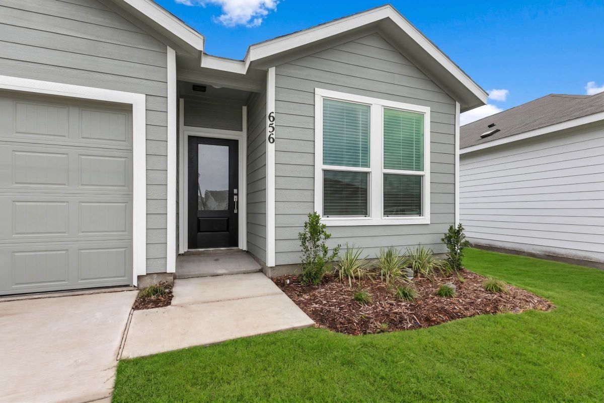 Building Photo - 656 Waymaker Wy