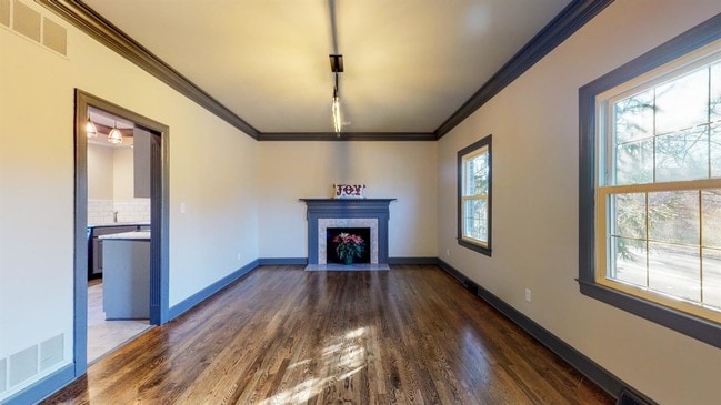 Building Photo - 311 Patchen Dr