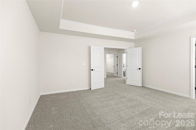 Building Photo - 7185 Sylvan Retreat Dr