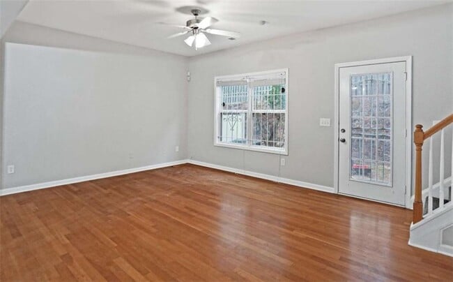 Building Photo - 2555 Flat Shoals Rd