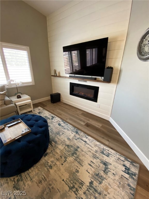 Building Photo - 6528 N Ruddock Dr