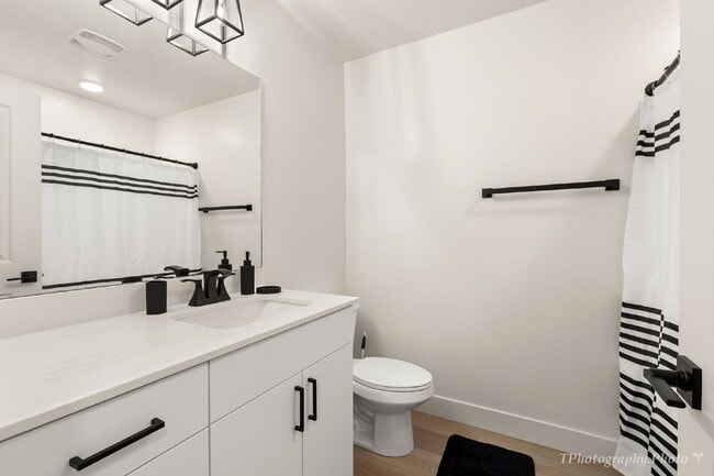 Building Photo - Female Only - Private Room with Shared Bathroom in a brand new built townhome - furnished & utili...