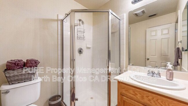 Building Photo - 2024 Northfield Dr