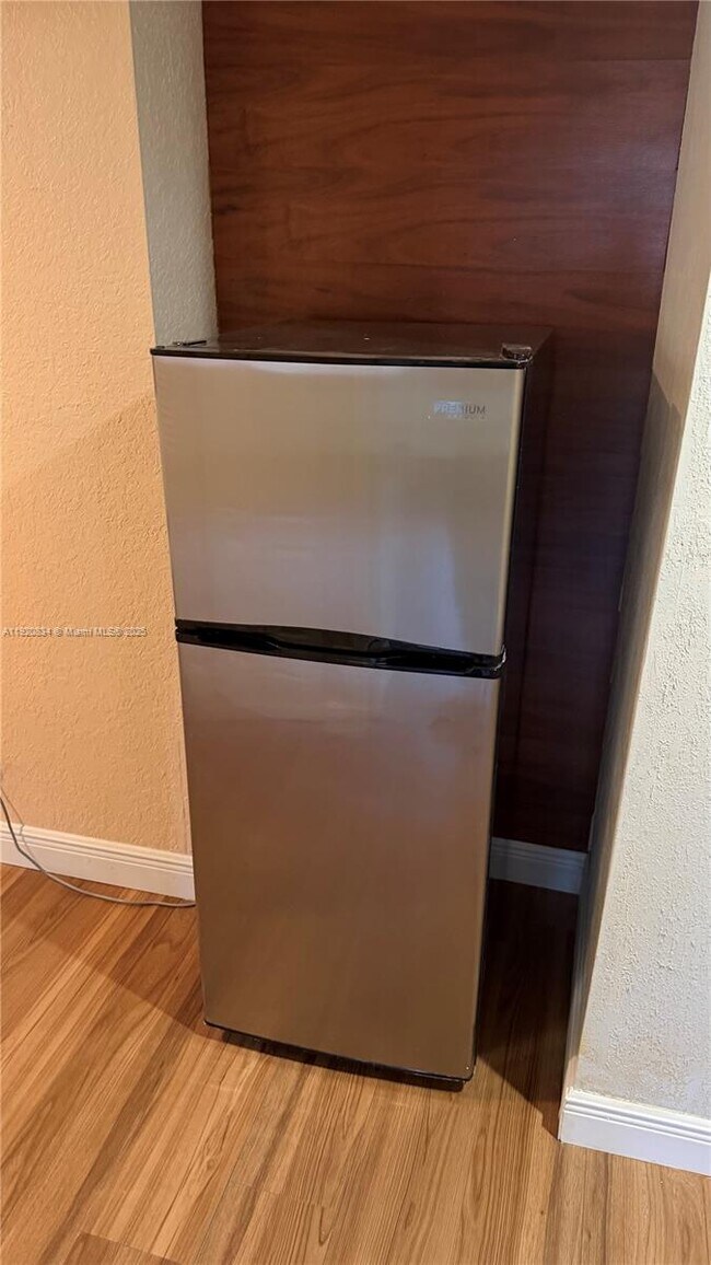 Building Photo - 721 NW 135th Way