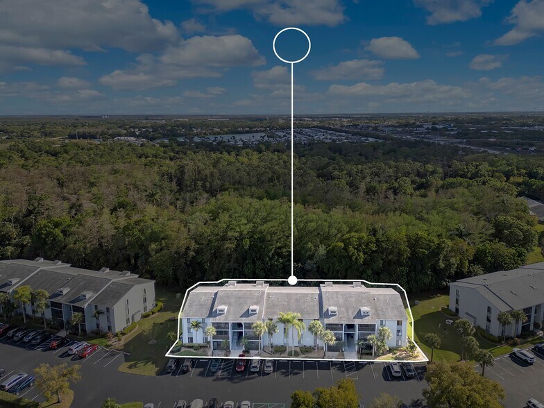 Building Photo - 9610 Green Cypress Ln