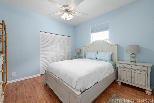 Building Photo - 13853 Norwick St