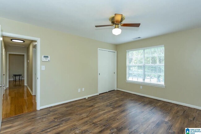 Building Photo - 2200 Montreat Cir