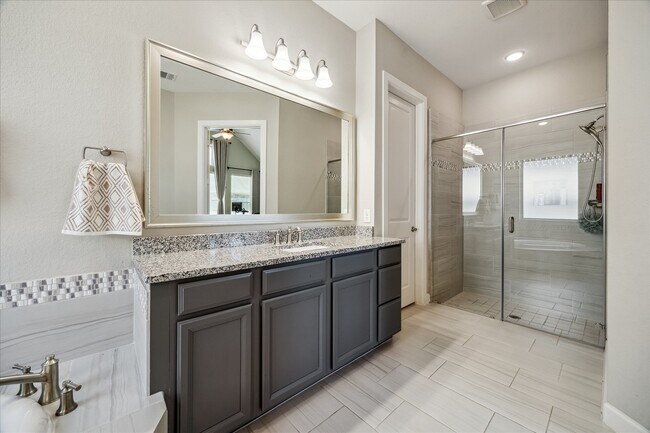 Building Photo - 18311 Windspring Falls Ln