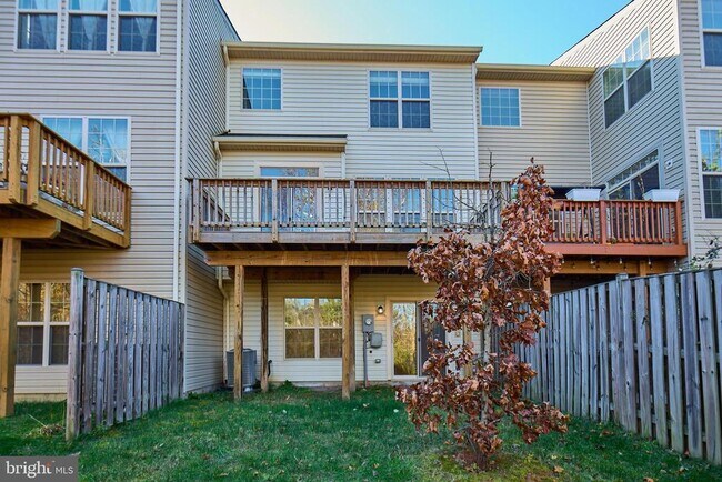 Building Photo - 42612 Galbraith Square