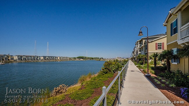 Building Photo - 643 Turnbuckle Dr