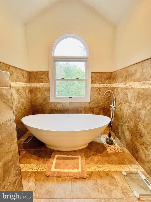 Building Photo - 1474 Freeman Dr