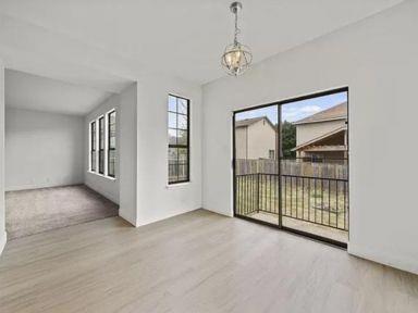 Building Photo - 208 Calixto Ct