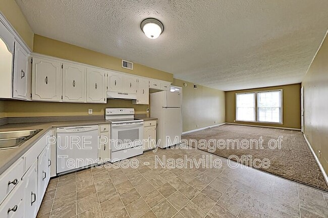 Building Photo - 4212 B Sweden Dr