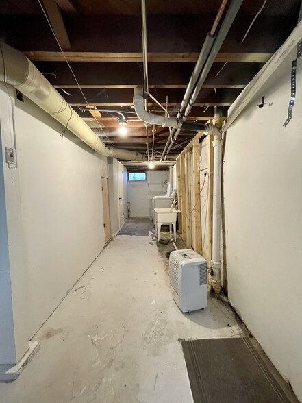 Building Photo - 1212 62nd St