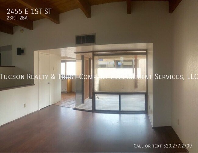 Building Photo - 2455 E 1st St