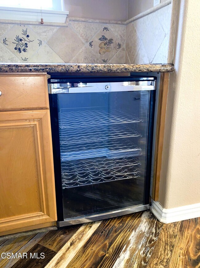 Building Photo - 4501 Via Rio