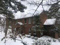 Building Photo - 21219 Unicorn Ln