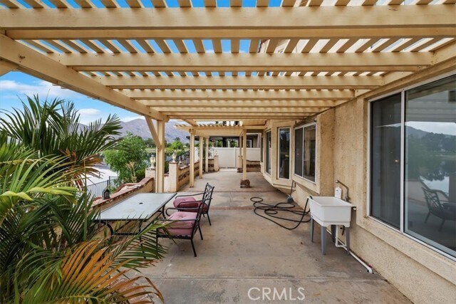 Building Photo - 23685 Coldwater Ct