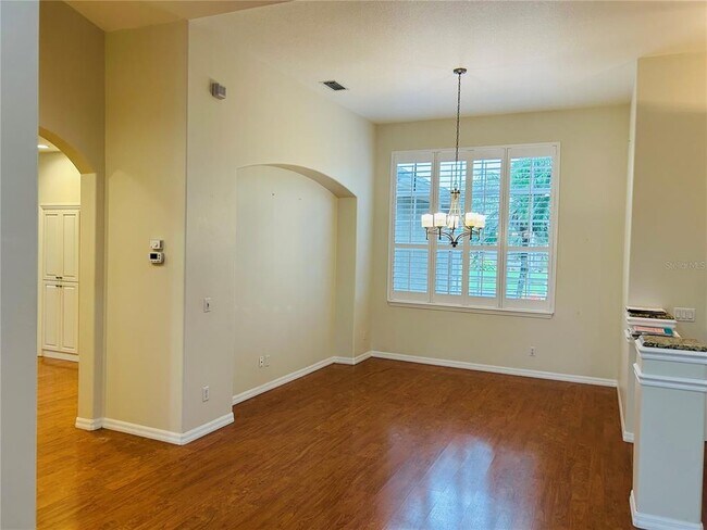 Building Photo - 112 Abercrombie Ave