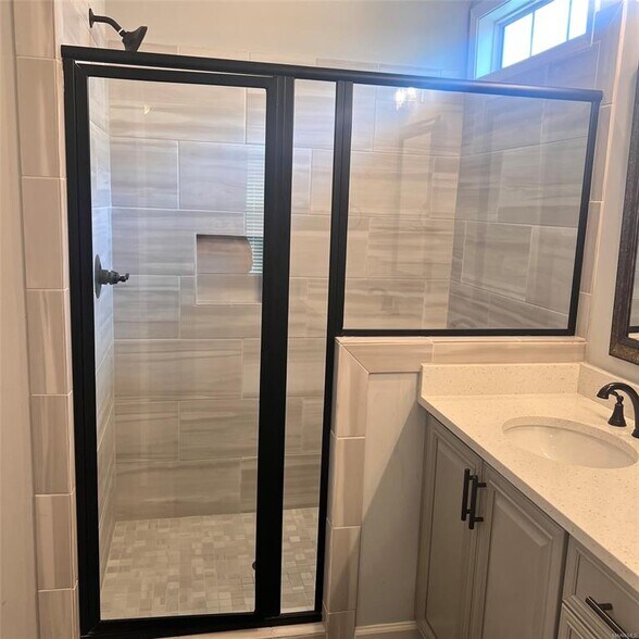 Building Photo - 9800 Bluestone Cir