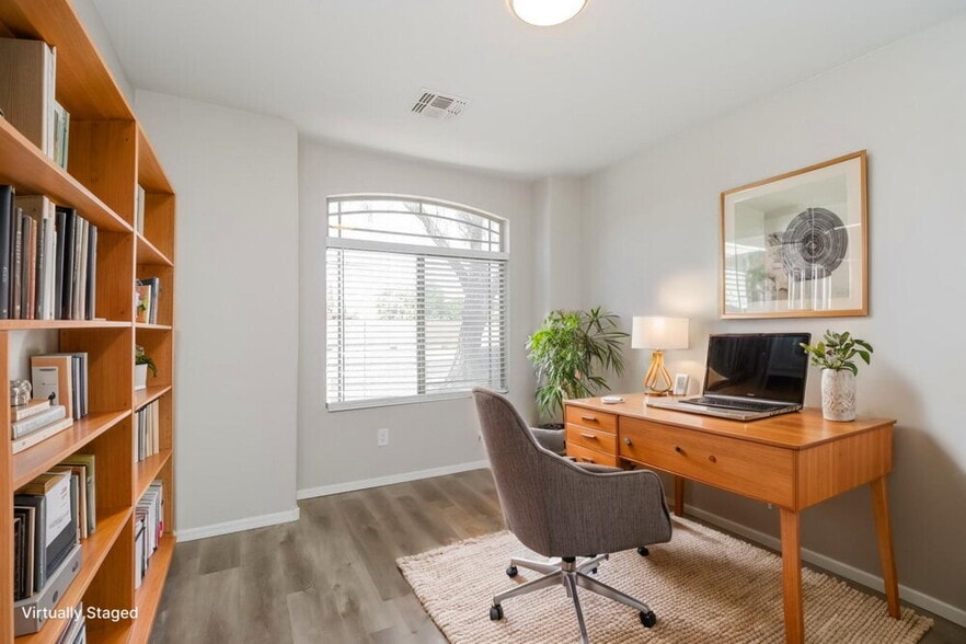 Building Photo - 19003 N Wilson St