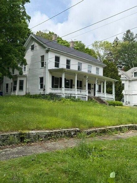 Building Photo - 30 Edgewood St