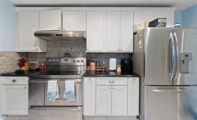 Building Photo - 1433 Picadilly St