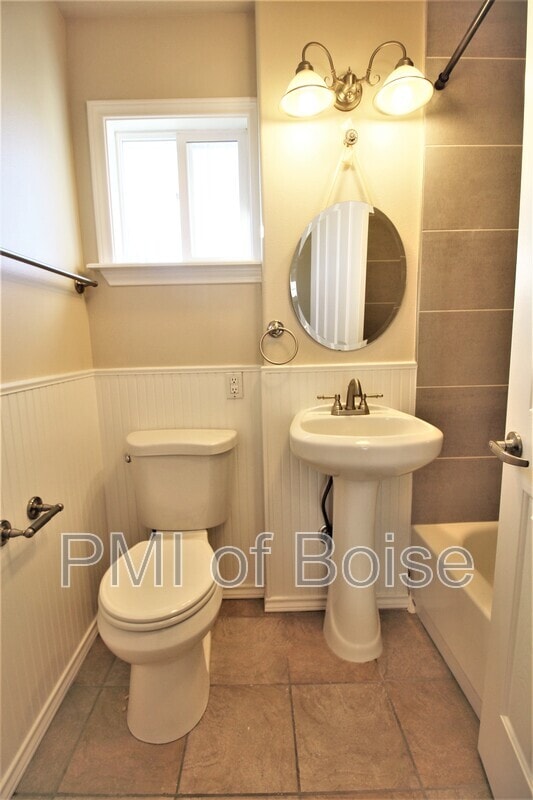 Building Photo - 6480 E Shellbrook Dr