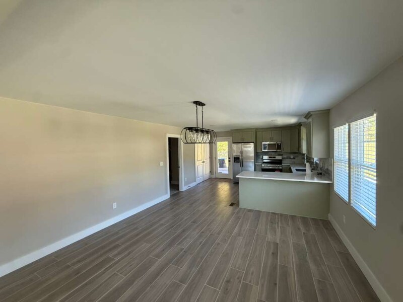 Building Photo - 11 Cobblestone Ln NW