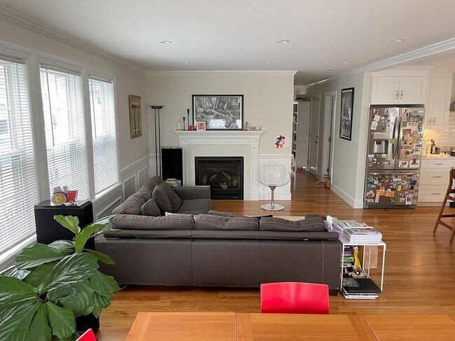 Building Photo - 15 Bonwood St