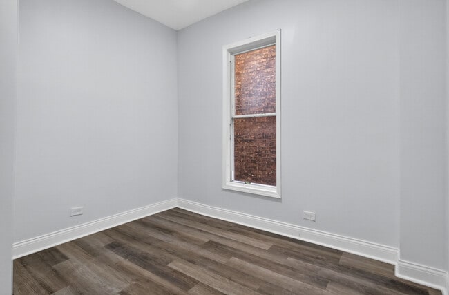 Building Photo - 6660 S Michigan Ave