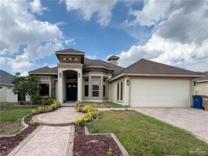 Building Photo - 30 McLeod Ave