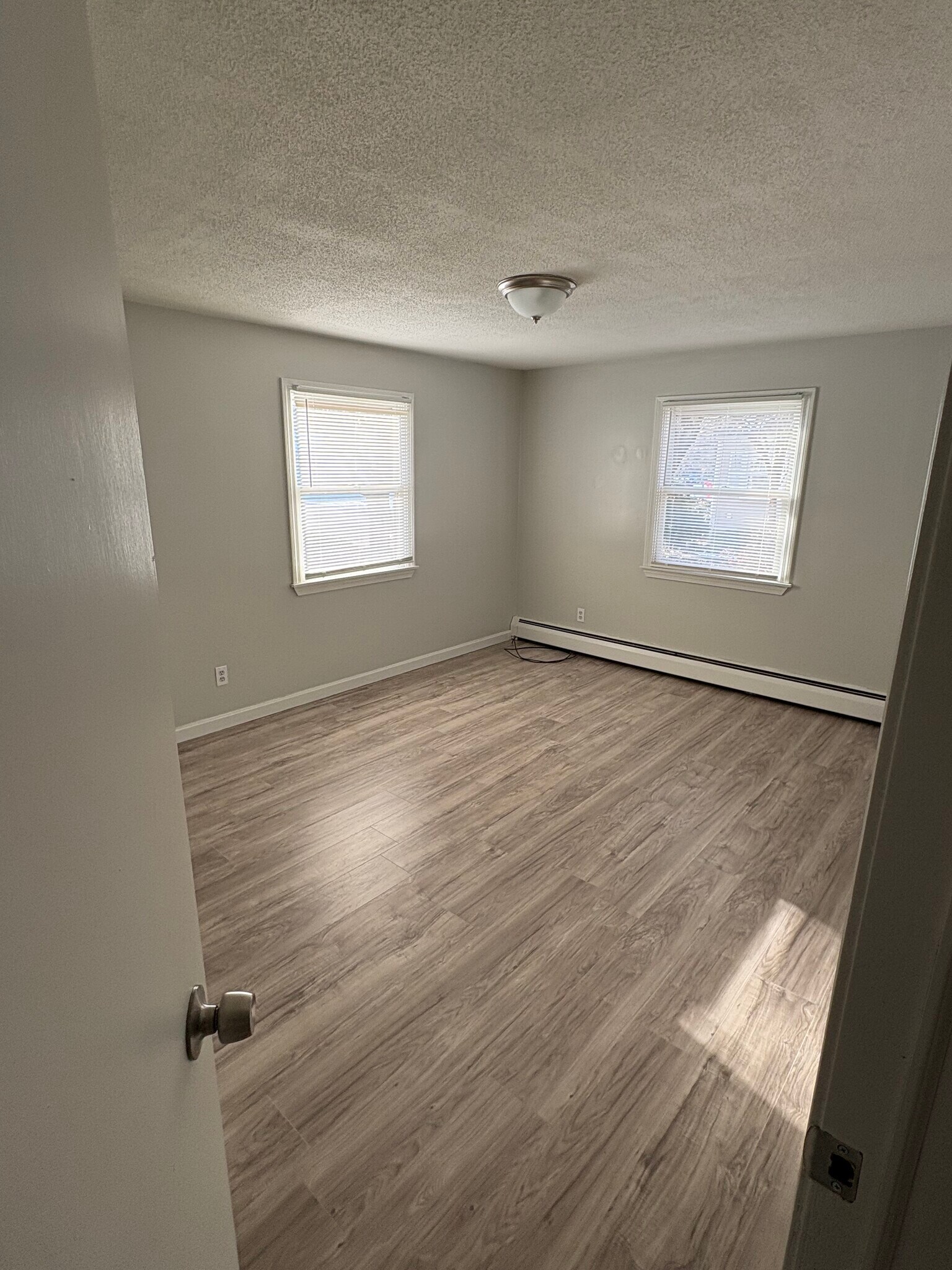 Building Photo - 22 Simpson Cir