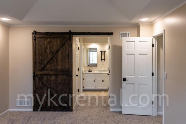 Building Photo - 12012 Ensley Ln