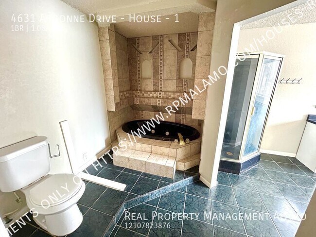 Building Photo - AVAILABLE NOW! ROOM FOR RENT!! 1 Bedroom N...