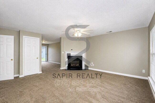 Building Photo - 5868 Amerson Ln