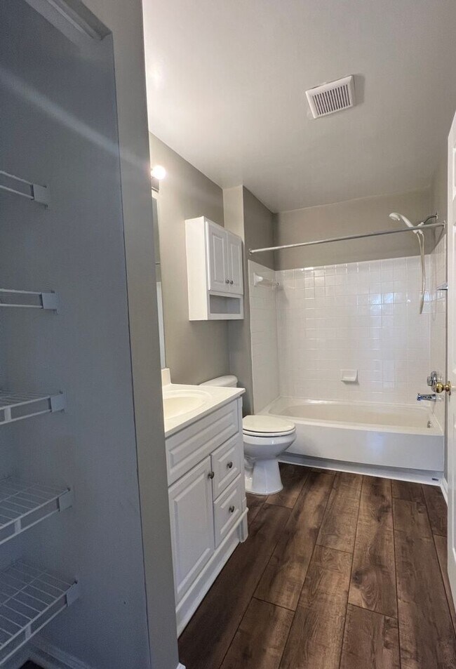 Building Photo - This 2-bedroom, 2-bathroom gem offers the ...