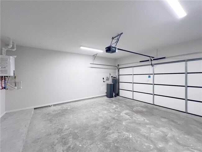 Building Photo - 34 N Rocky Rose Ave