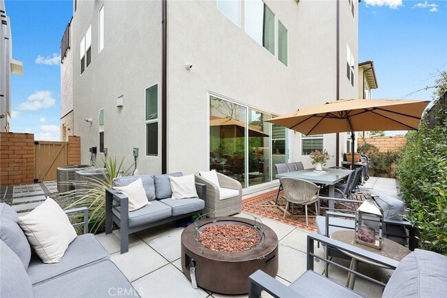 Building Photo - 478 Sycamore Dr