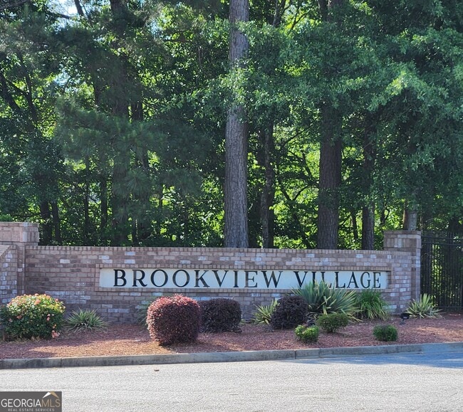 Building Photo - 387 Brookview Dr