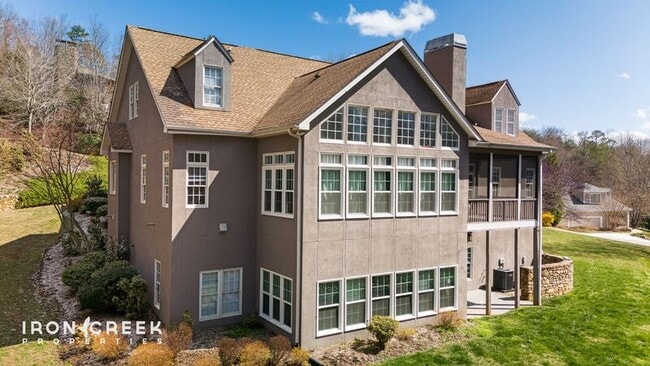 Building Photo - 1904 Bearberry Ln