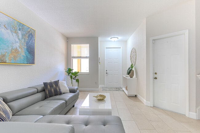 Building Photo - 2320 Shoma Ln