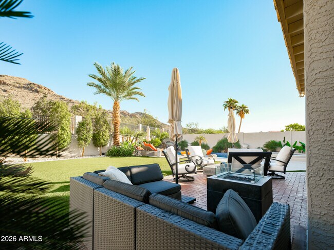 Building Photo - 2024 E Granite View Dr